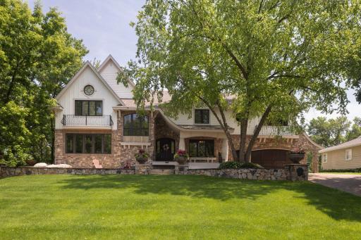 4913 W Sunnyslope Road, Edina, MN 55424