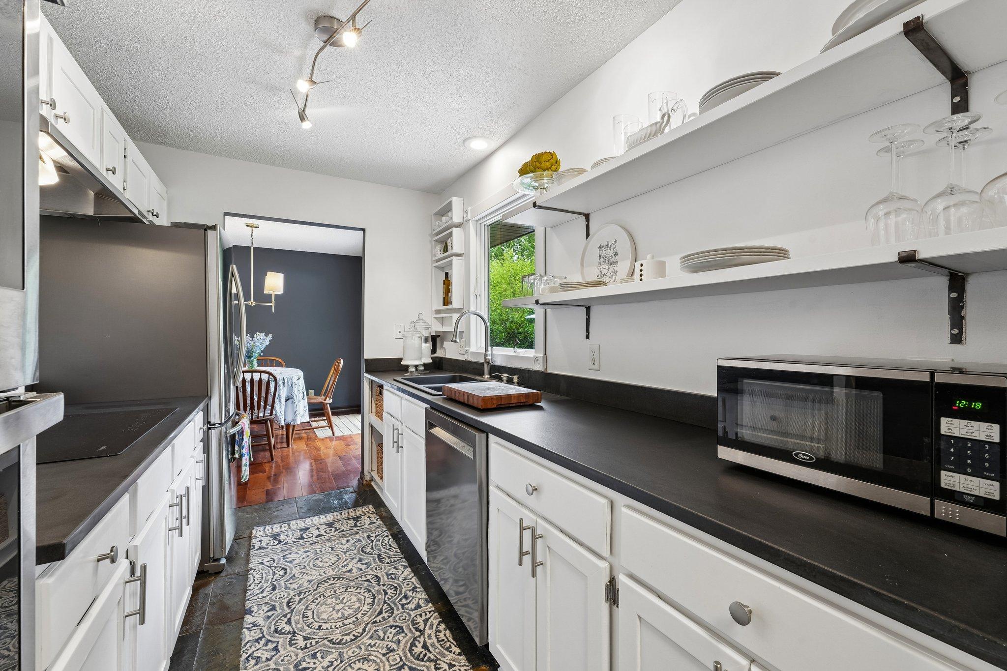 19-web-or-mls-W10282 County Road Ff-S2909-019.jpg