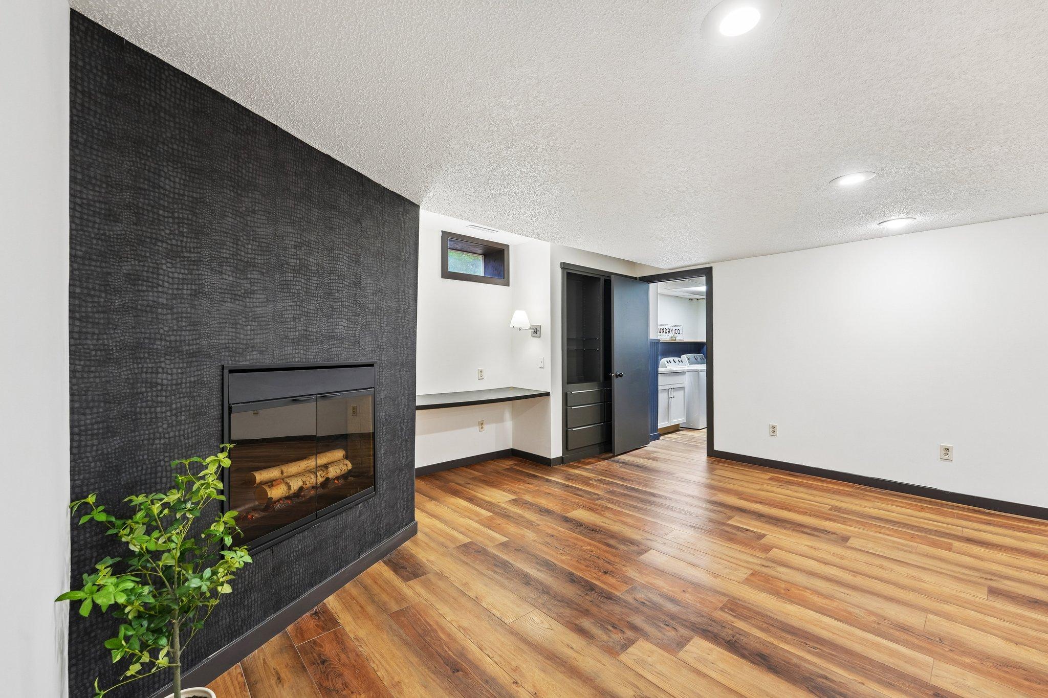 42-web-or-mls-W10282 County Road Ff-S2909-042.jpg