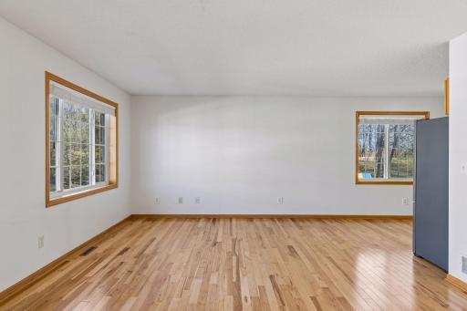 1587 County Road D East - Spacecrafting - 0010.jpg