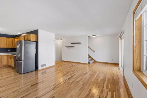 1587 County Road D East - Spacecrafting - 0011.jpg