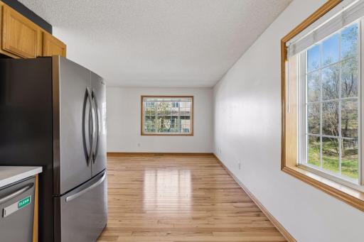 1587 County Road D East - Spacecrafting - 0016.jpg