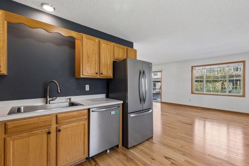 1587 County Road D East - Spacecrafting - 0015.jpg