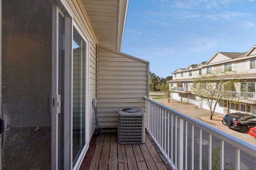 1587 County Road D East - Spacecrafting - 0019.jpg