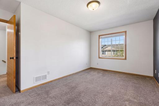 1587 County Road D East - Spacecrafting - 0023.jpg