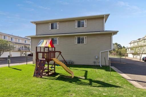 1587 County Road D East - Spacecrafting - 0030.jpg