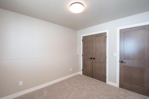 6590 68th Street S, Horace, ND 58047