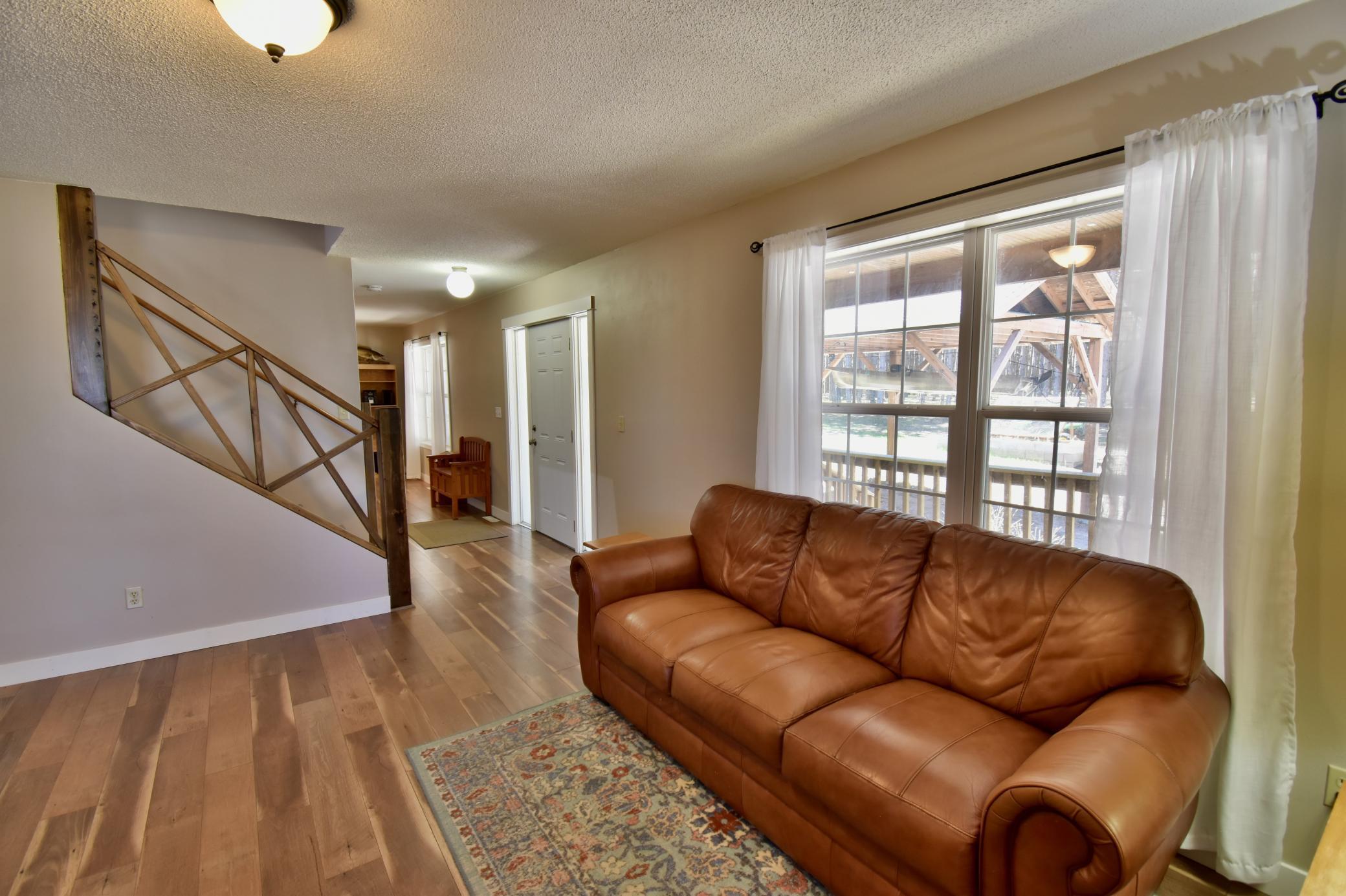 LR - Hardwood Floors