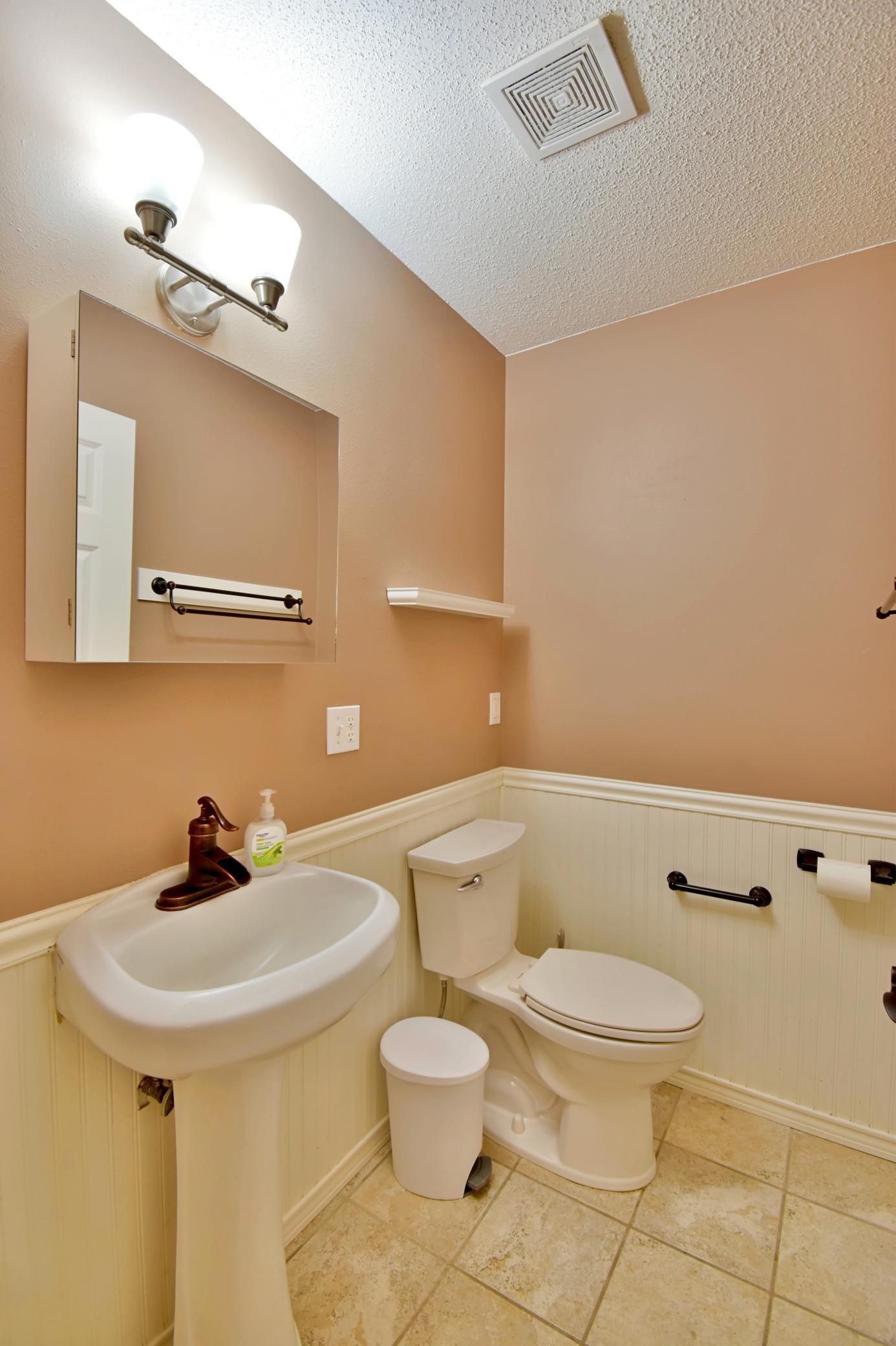 Lower Level 1/2 Bath