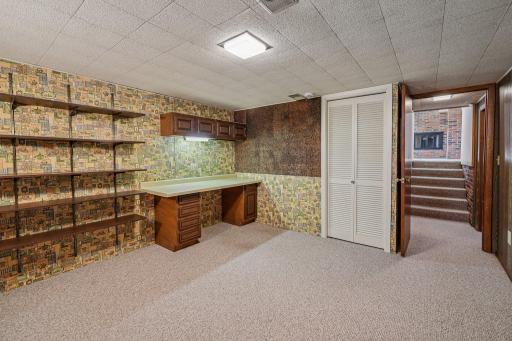 33-web-or-mls-Bittersweet Ln-S1704-029.jpg