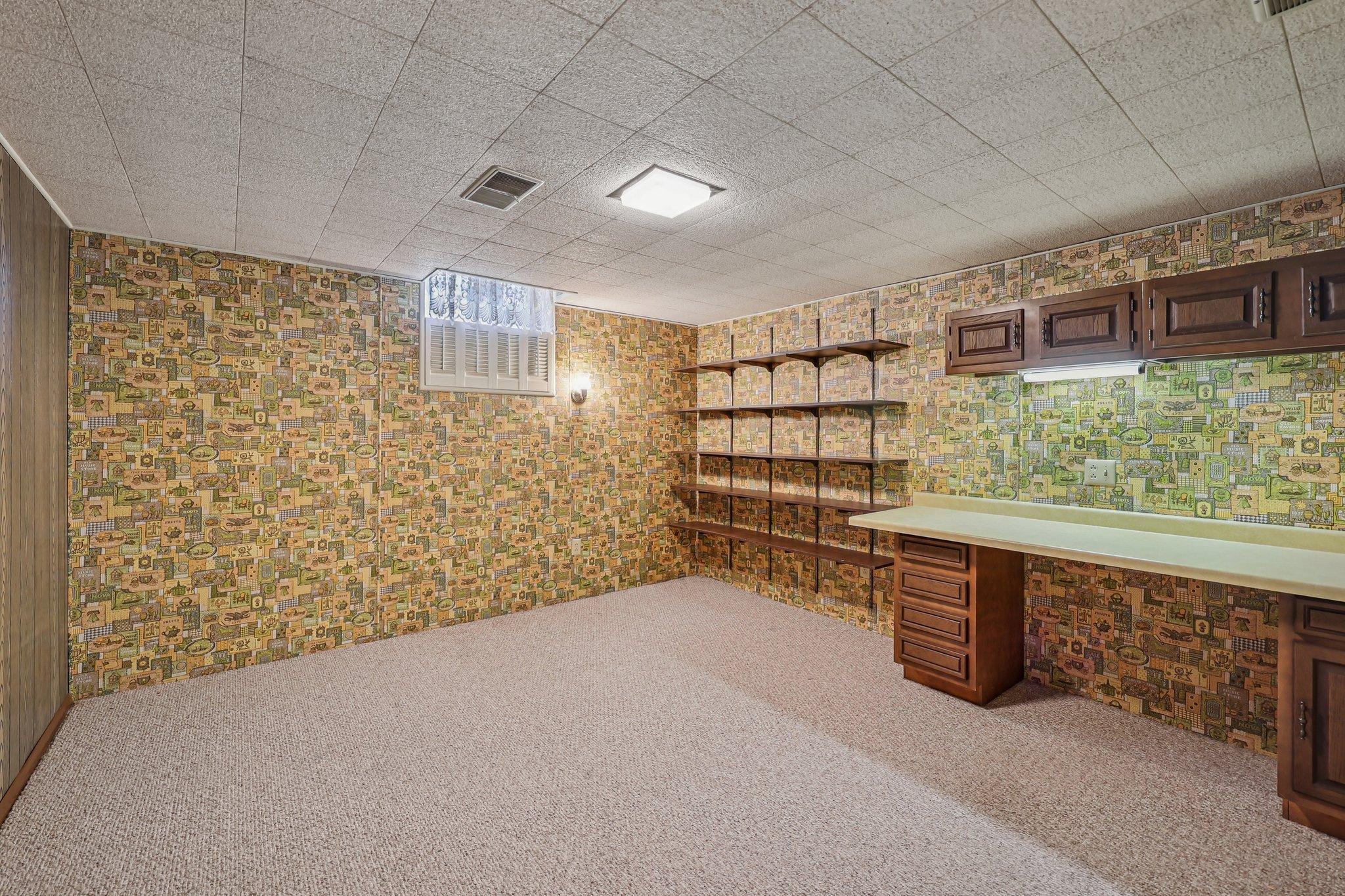 34-web-or-mls-Bittersweet Ln-S1704-030.jpg
