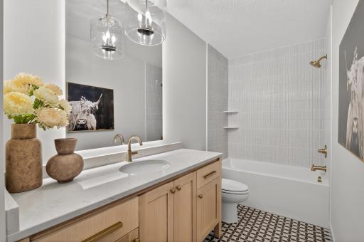 18XXX HARPERS Street NE, East Bethel, MN 55092