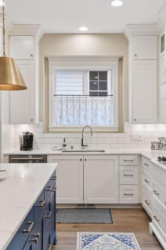 4900 Hawthorne Court, Minneapolis, MN 55436