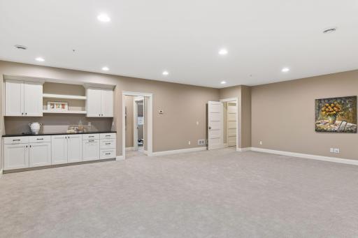 4900 Hawthorne Court, Minneapolis, MN 55436