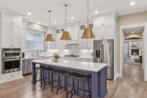 4900 Hawthorne Court, Minneapolis, MN 55436