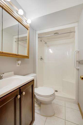 2305 E 122nd Street, Burnsville, MN 55337