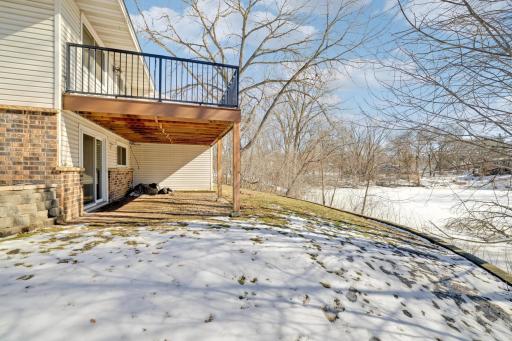 2305 E 122nd Street, Burnsville, MN 55337