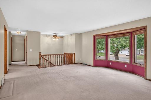 Plenty of flexibility for relaxing, gathering and entertaining.