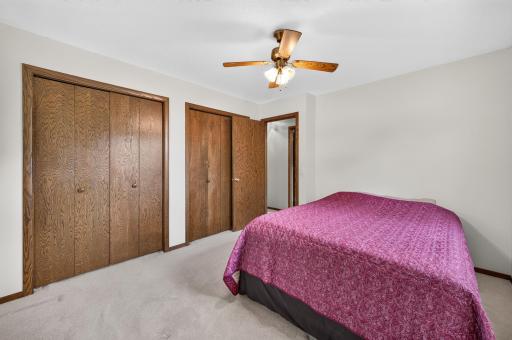 Neutral tones make this room move-in ready!