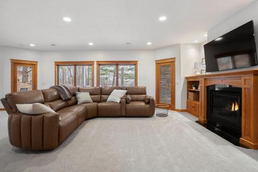 8760 Pine Crest Lane NW, Rochester, MN 55901