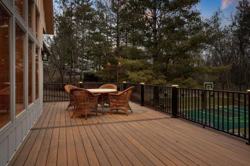 8760 Pine Crest Lane NW, Rochester, MN 55901