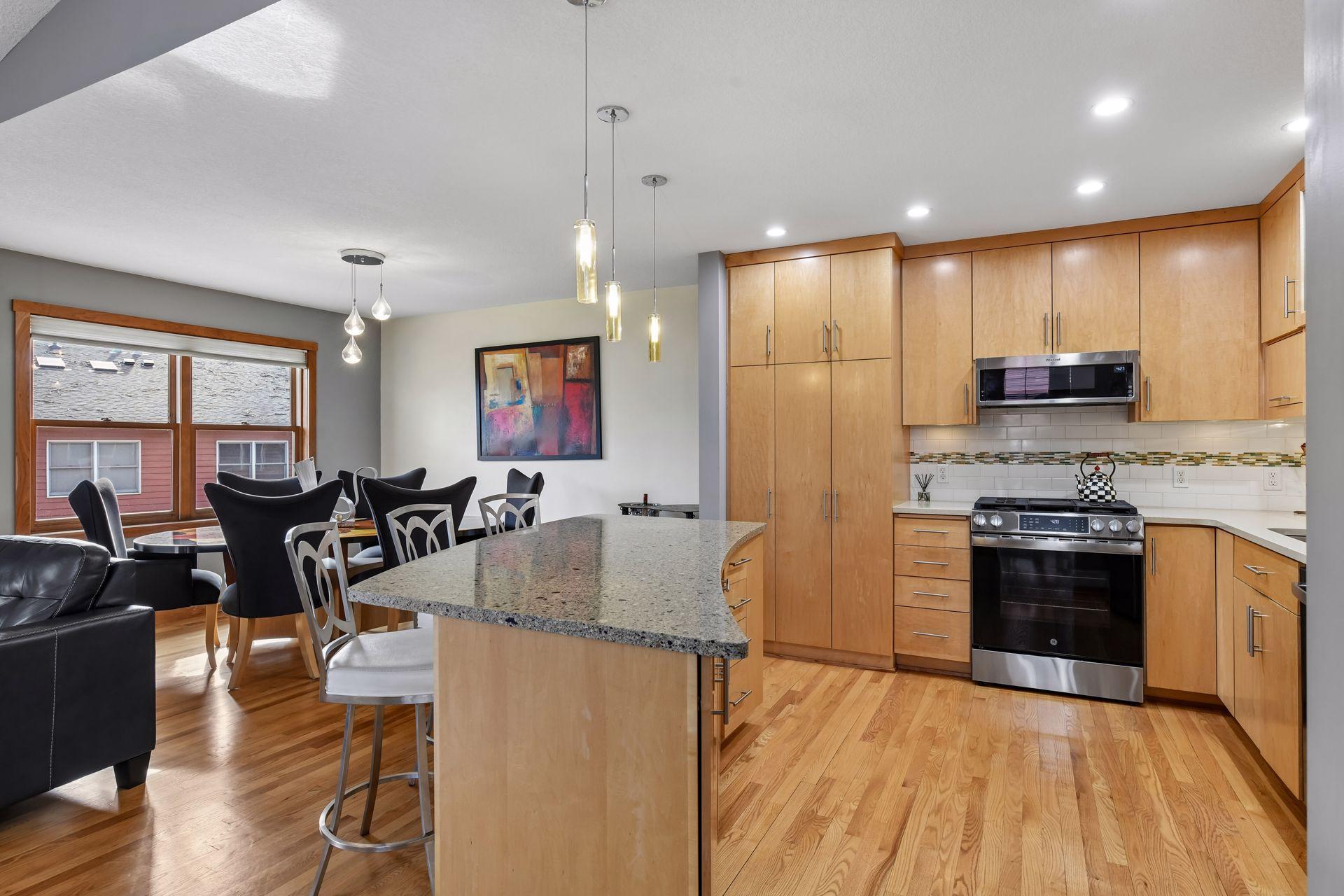 3433 Saint Louis Avenue - Spacecrafting - 0011.jpg