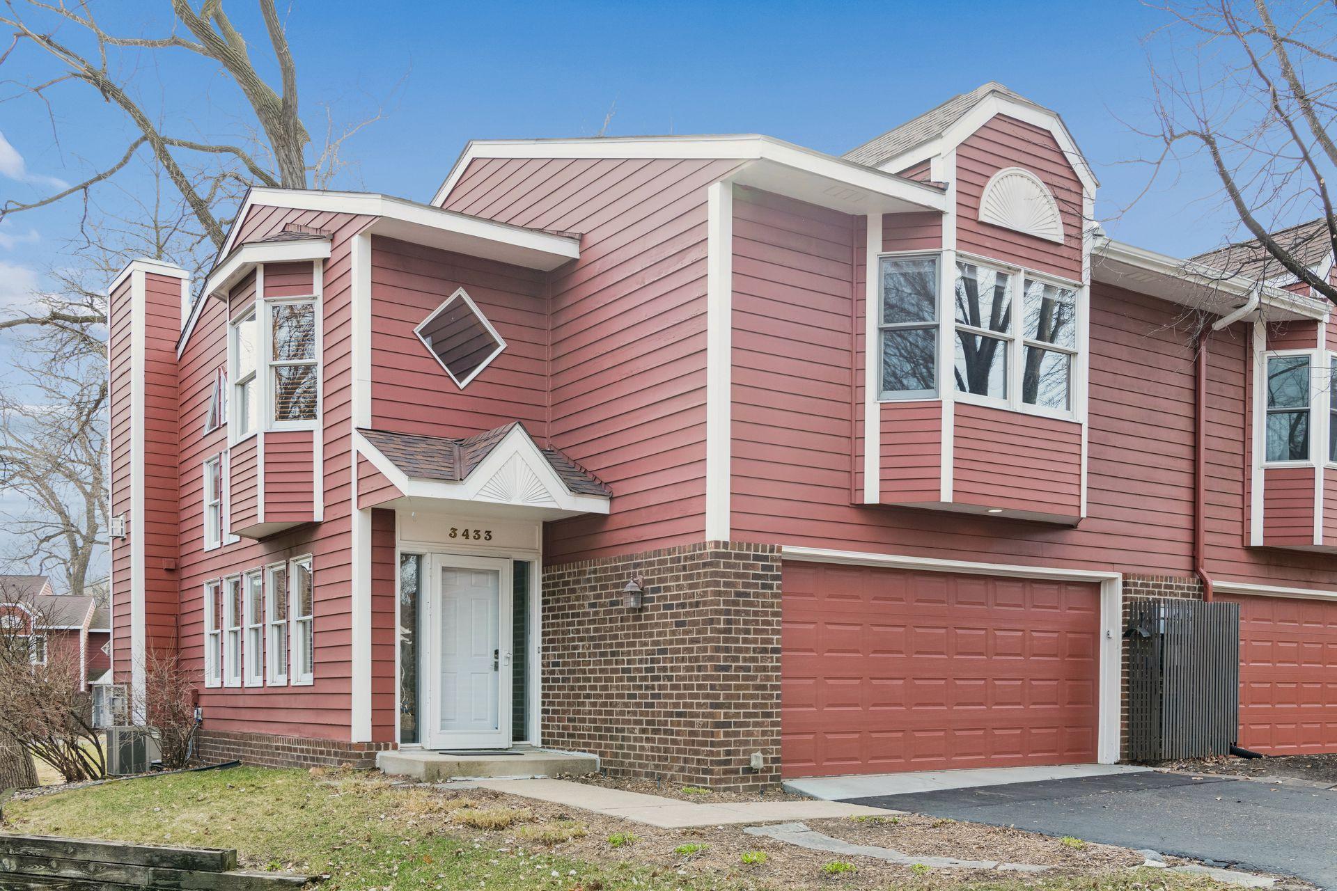 3433 Saint Louis Avenue - Spacecrafting - 0001.jpg