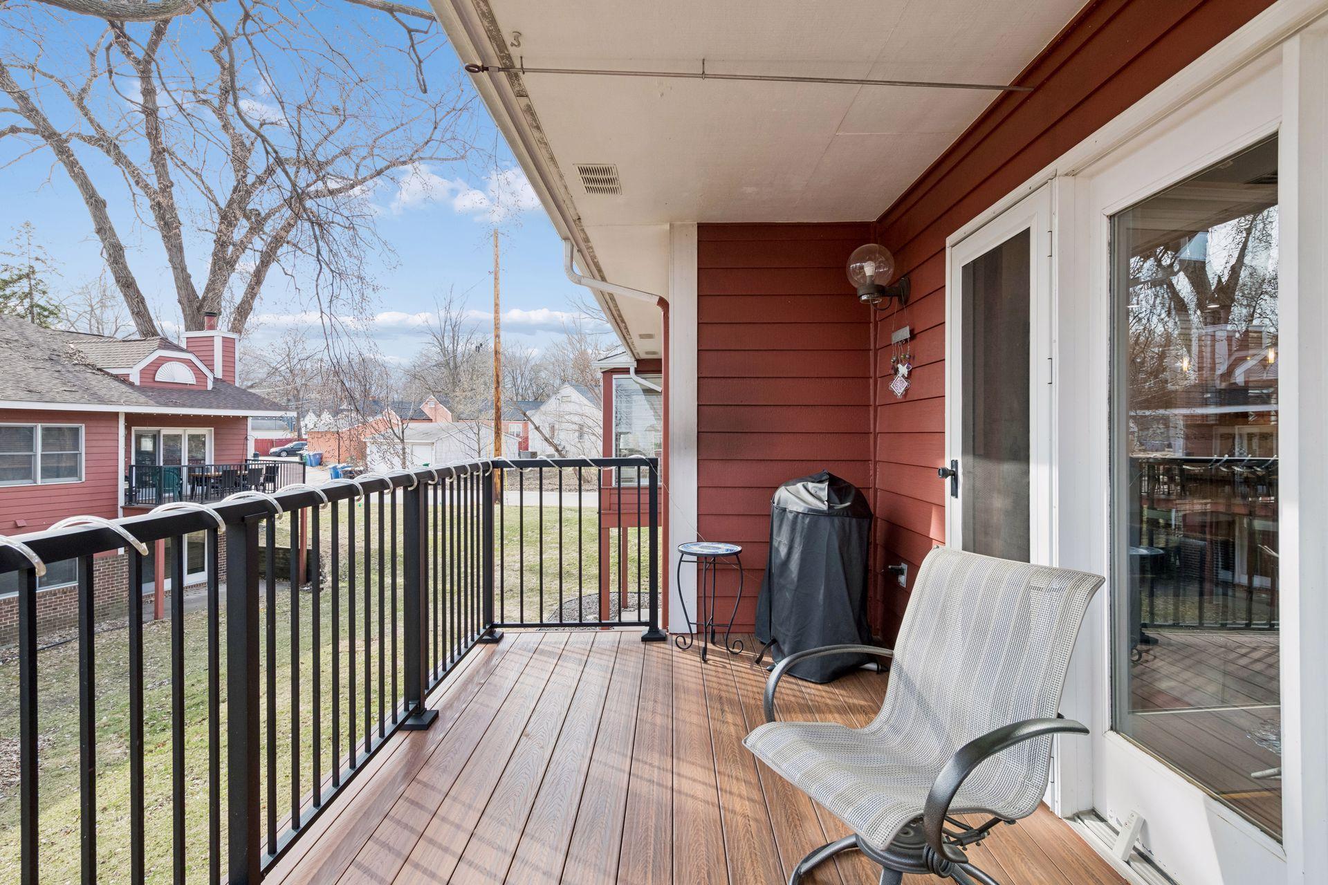 3433 Saint Louis Avenue - Spacecrafting - 0037.jpg