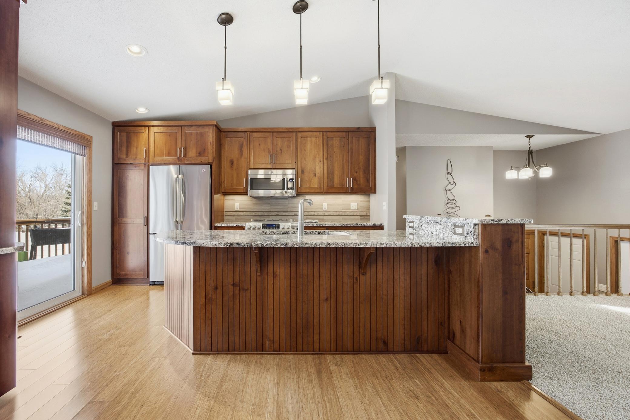 Kitchen Island - Custom Cabinetry, Granite Counters