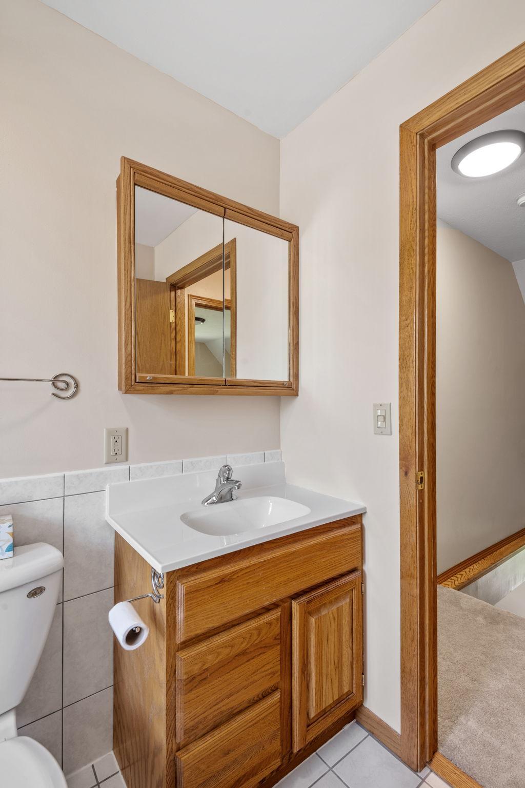 45-web-or-mls-11520 120th St N-45.jpg