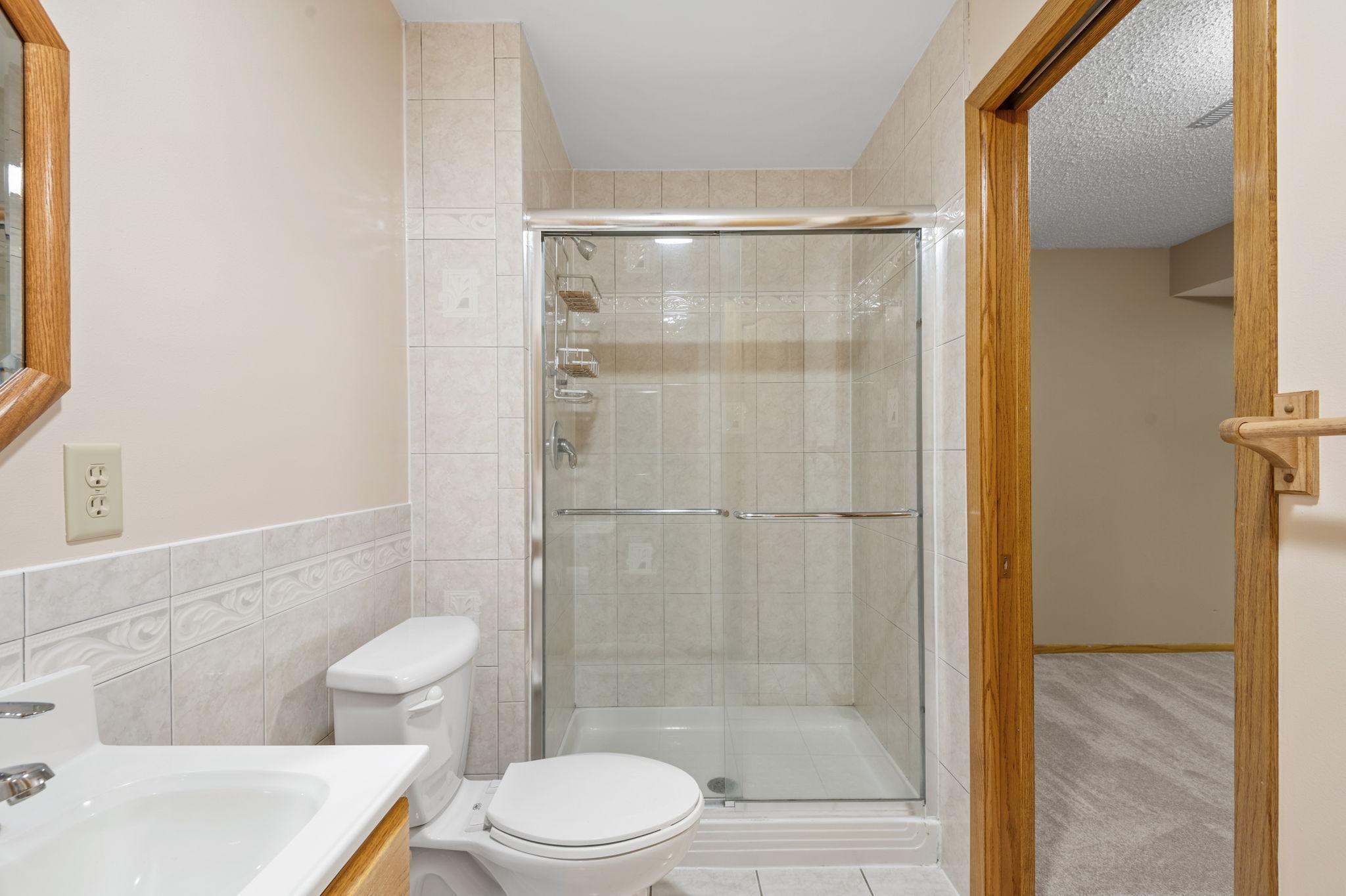 54-web-or-mls-11520 120th St N-54.jpg