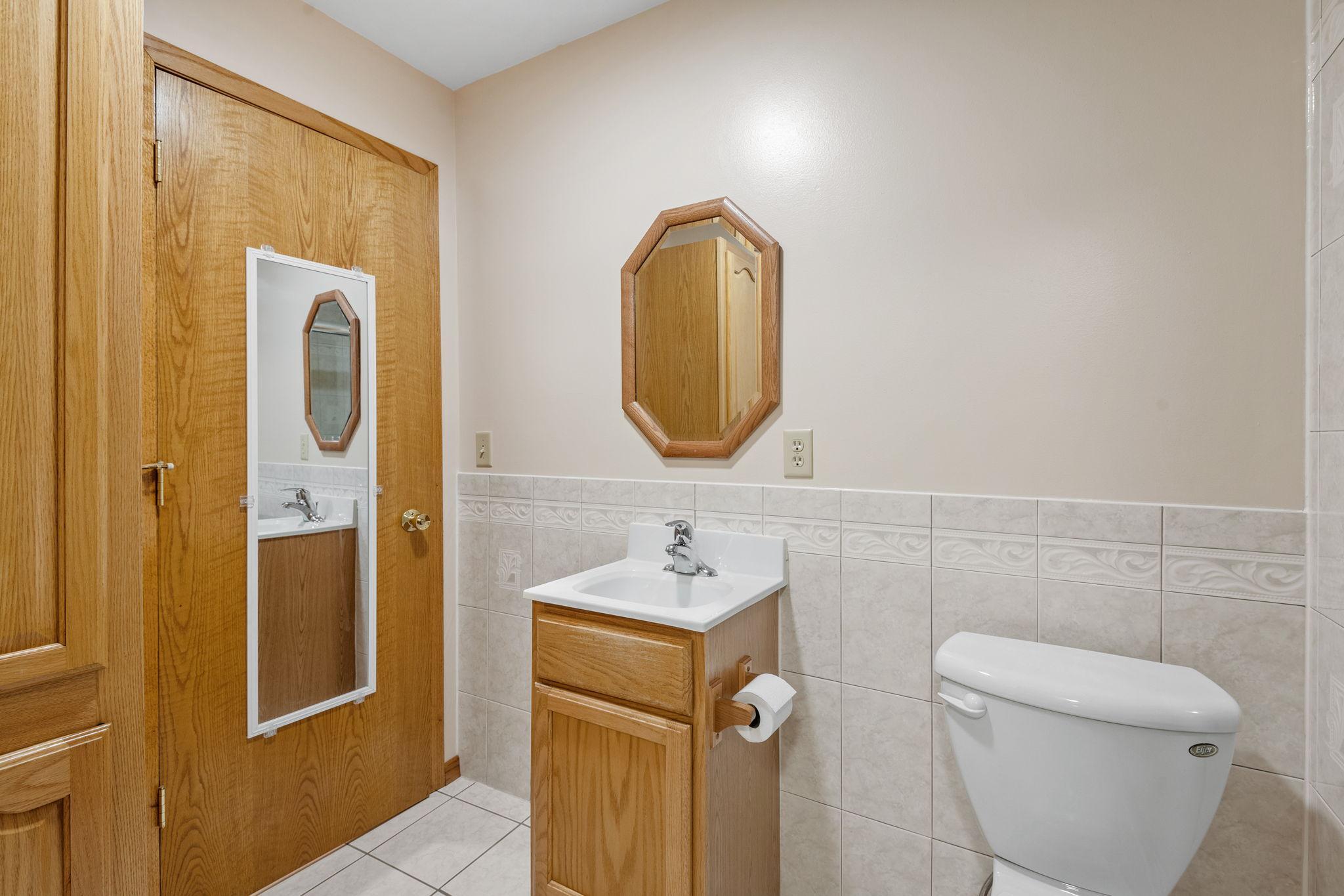 55-web-or-mls-11520 120th St N-55.jpg