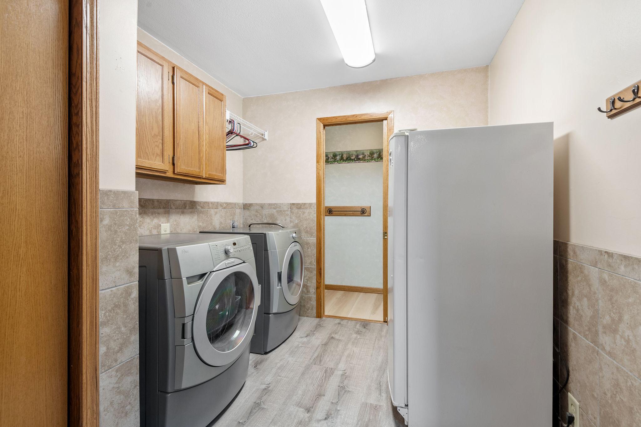 32-web-or-mls-11520 120th St N-32.jpg