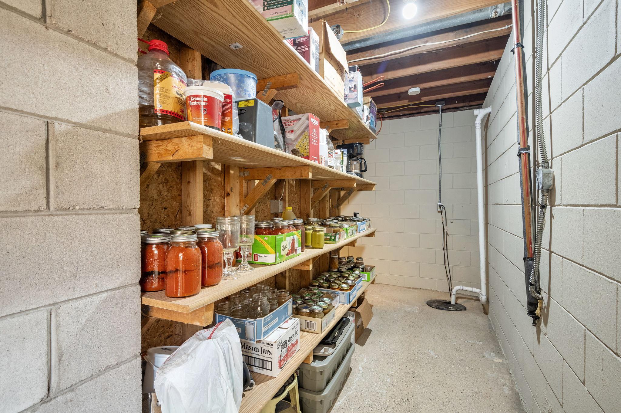 56-web-or-mls-11520 120th St N-56.jpg