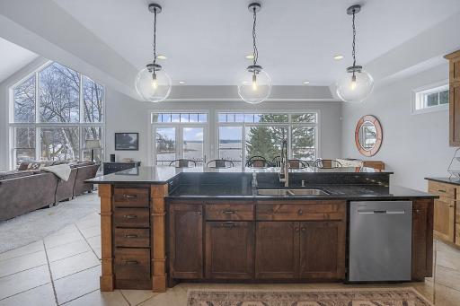 4691 Lakeview Drive, Cushing, MN 56443