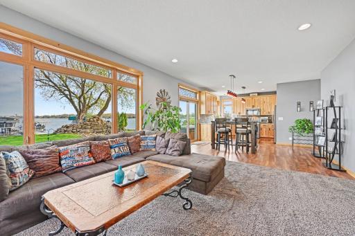 1607 Beach Drive SE, Forest Lake, MN 55025