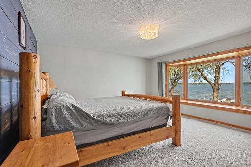 1607 Beach Drive SE, Forest Lake, MN 55025