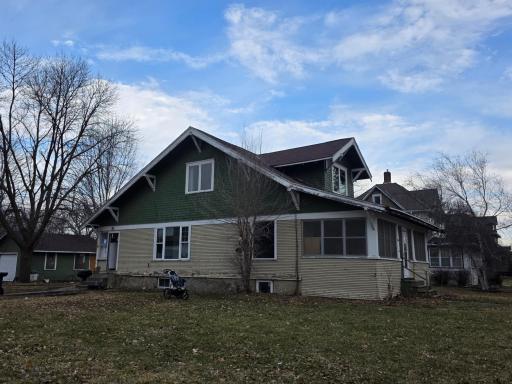 704 N Carver St Winthrop - 3 BR 2 Bath Den Office Kitchen LR, DR, LL with some finish, large front porch - EQUITY BUILDER!