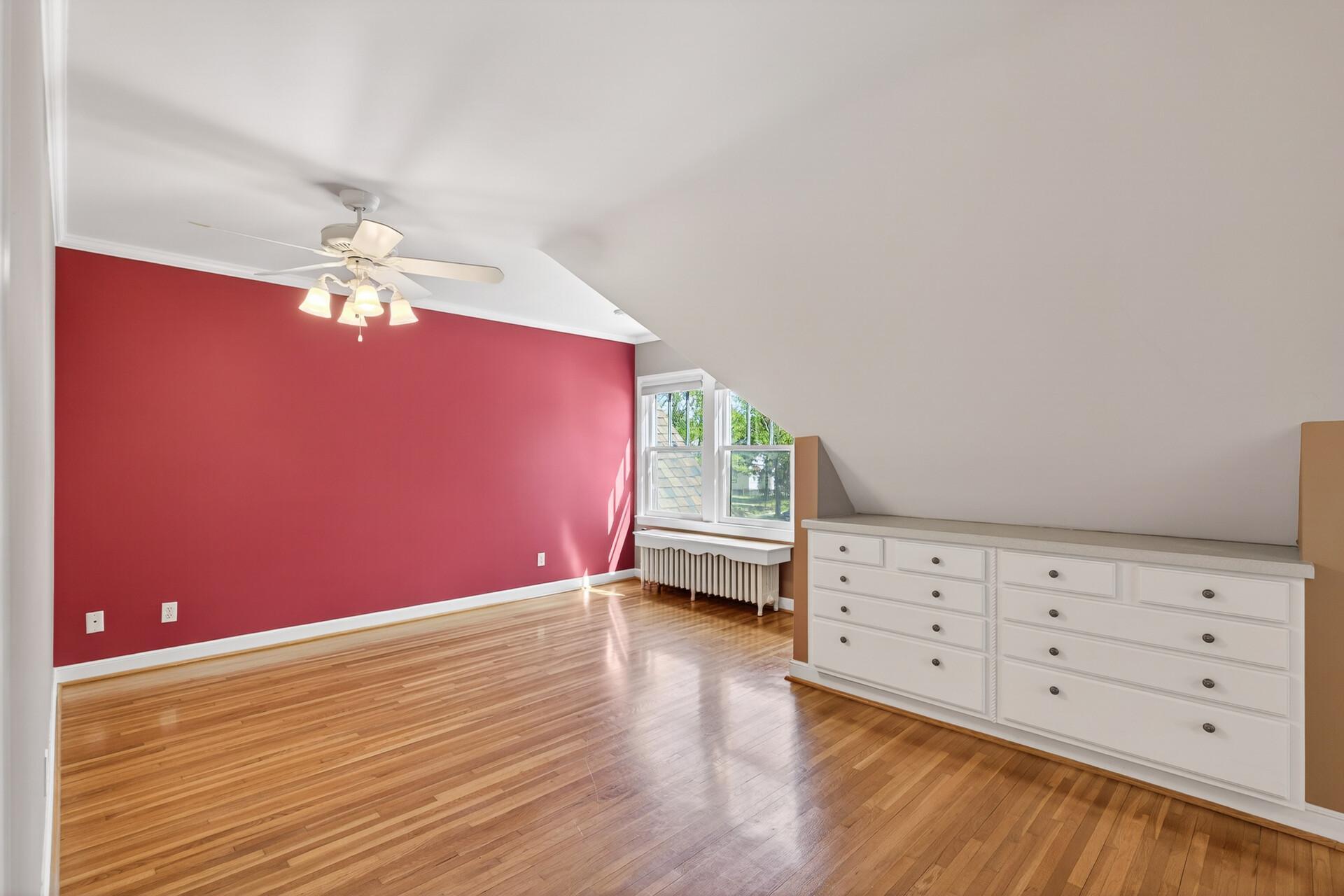 Upper level primary bedroom