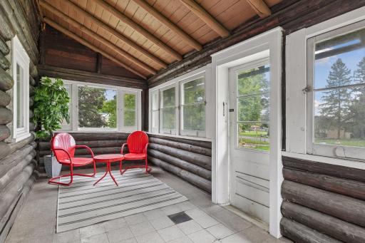 2233 15th Avenue E, North Saint Paul, MN 55109