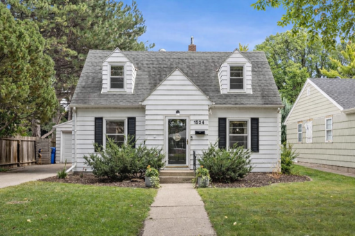 Classic Cape Cod Exterior