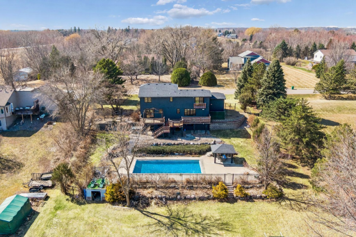 Welcome home! The perfect spot for fun! All overlooking Lake Wilhelm!