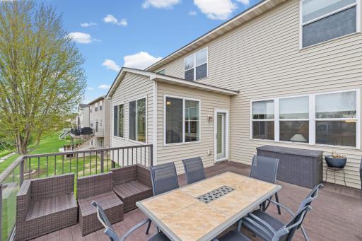 2061 Winterberry Lane, Shakopee, MN 55379