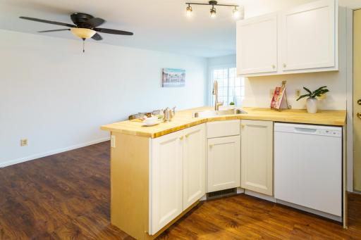 10005 Russell Avenue N, 3, Minneapolis, MN 55444
