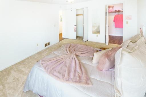 10005 Russell Avenue N, 3, Minneapolis, MN 55444