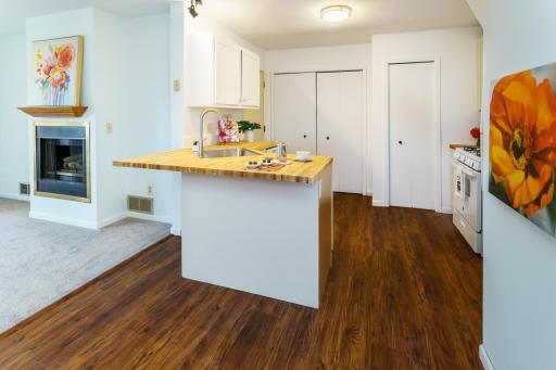 10005 Russell Avenue N, 3, Minneapolis, MN 55444