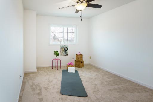 10005 Russell Avenue N, 3, Minneapolis, MN 55444