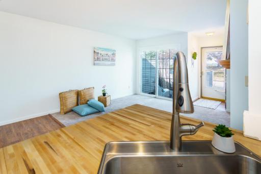 10005 Russell Avenue N, 3, Minneapolis, MN 55444
