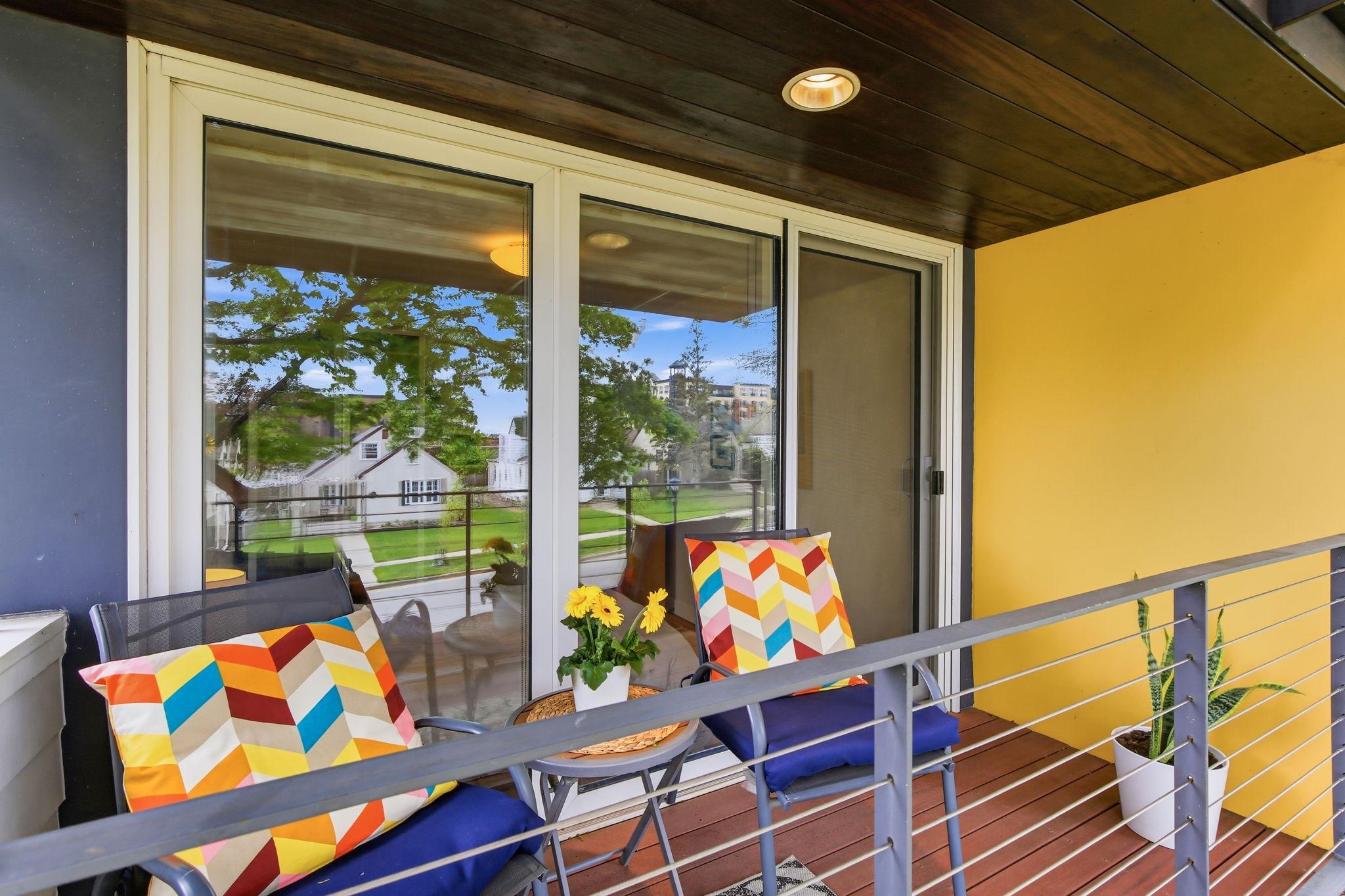Another view of balcony!