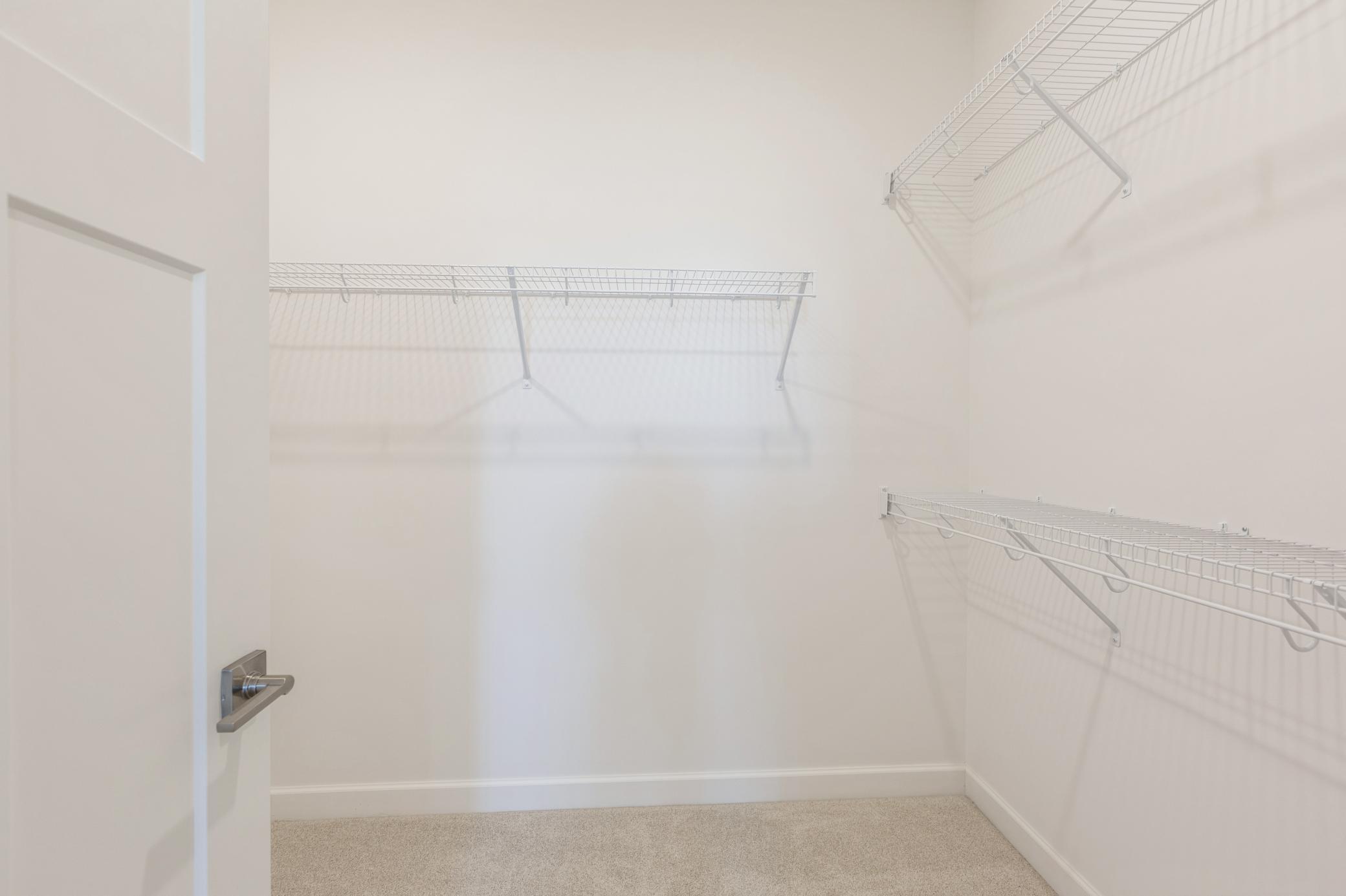 (Photo of a similar home, actual finishes may vary)